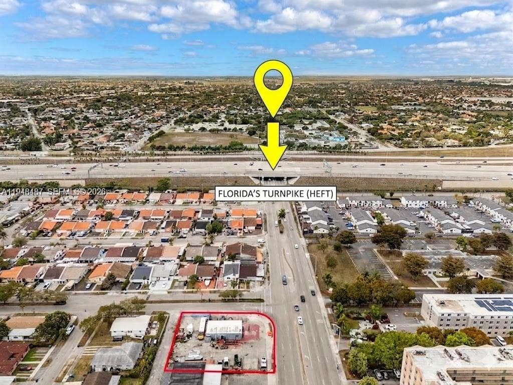 11480 W Flagler St, Sweetwater, FL 33174 photo 3