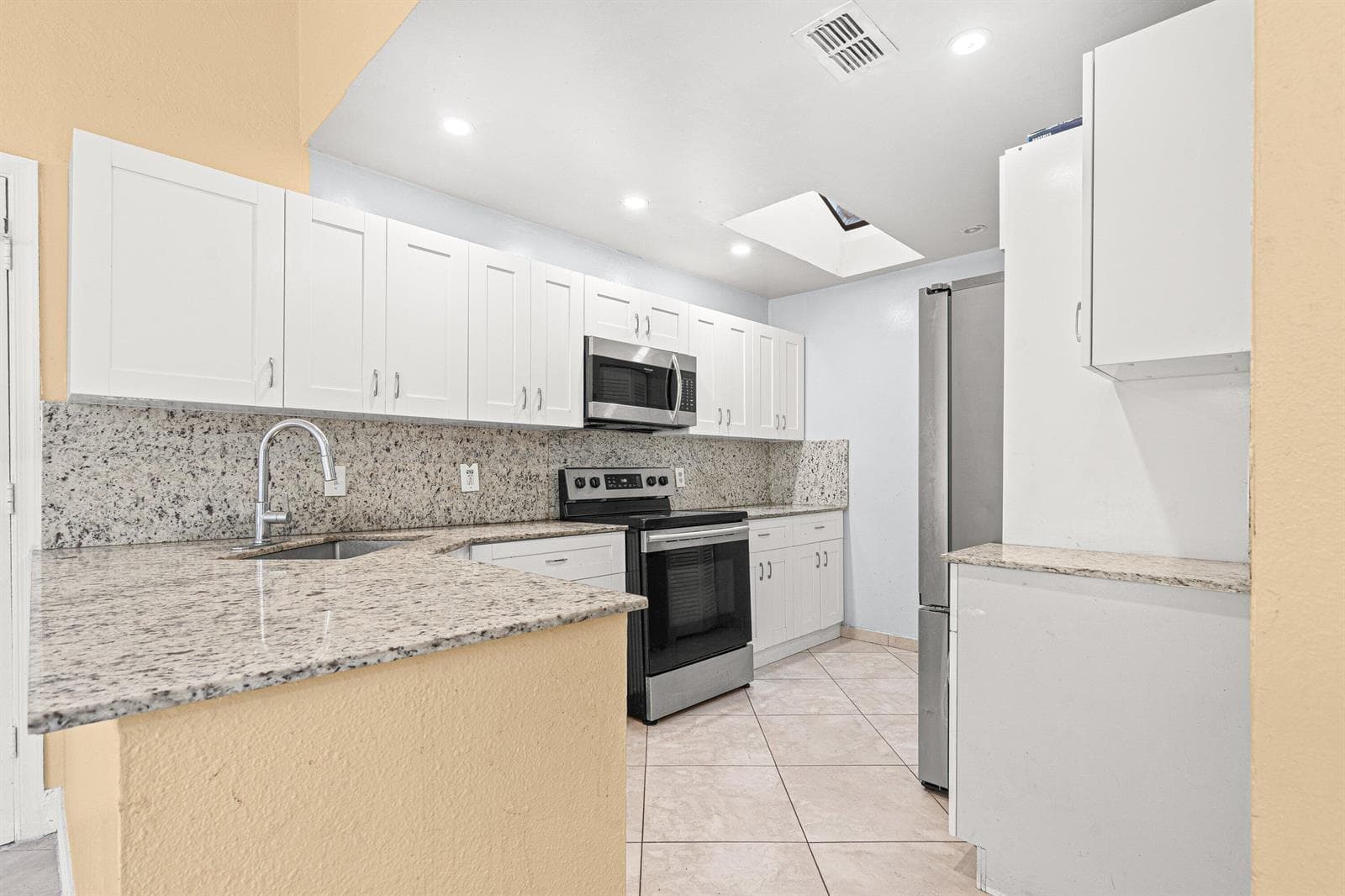 4134 NW 2nd Lane, Delray Beach, FL 33445 photo 4