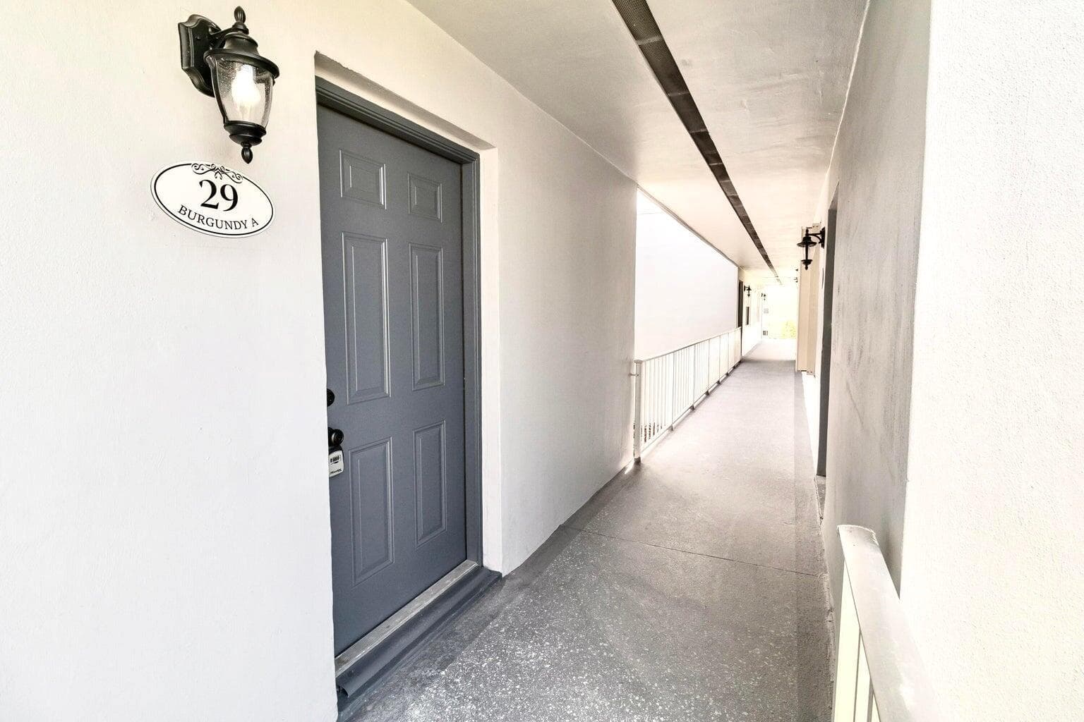 29 Burgundy A, Delray Beach, FL 33484 photo 2