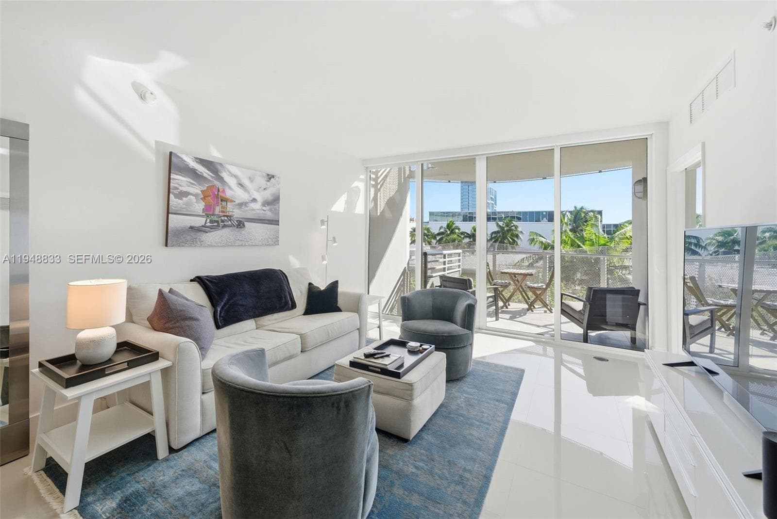 2155 Washington Ct # 303, Miami Beach, FL 33139 photo 2
