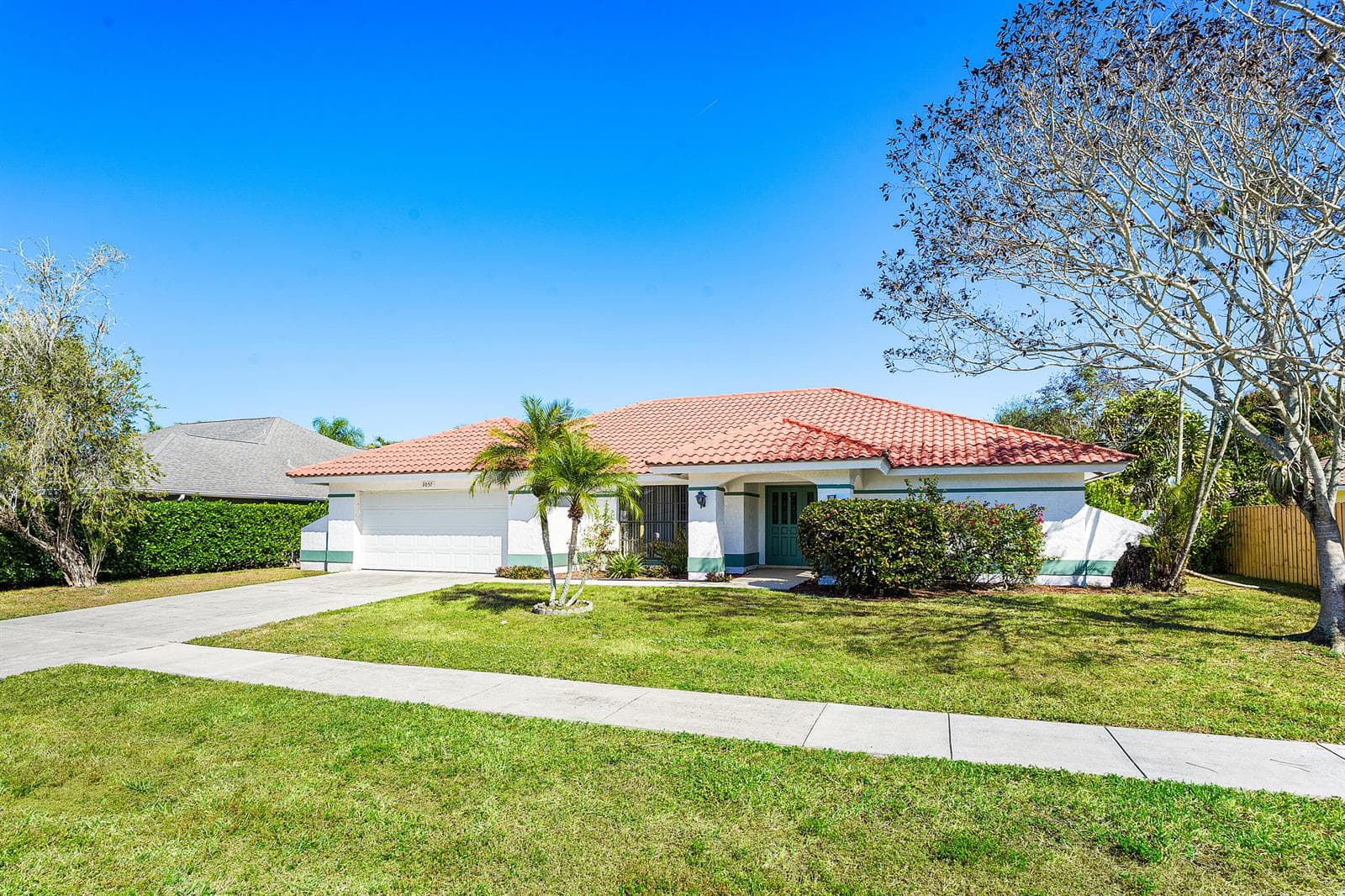 2057 Amesbury Circle, Wellington, FL 33414 photo 3