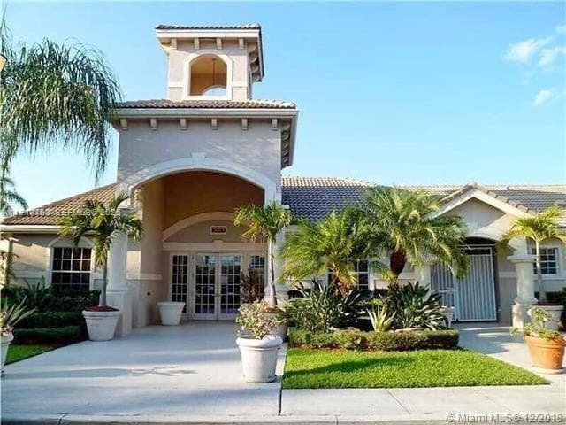 8821 Wiles Rd # 101, Coral Springs, FL 33067 photo 3