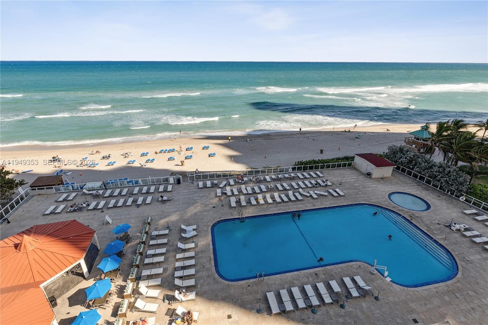 19201 Collins Ave # 612, Sunny Isles Beach, FL 33160 photo 3