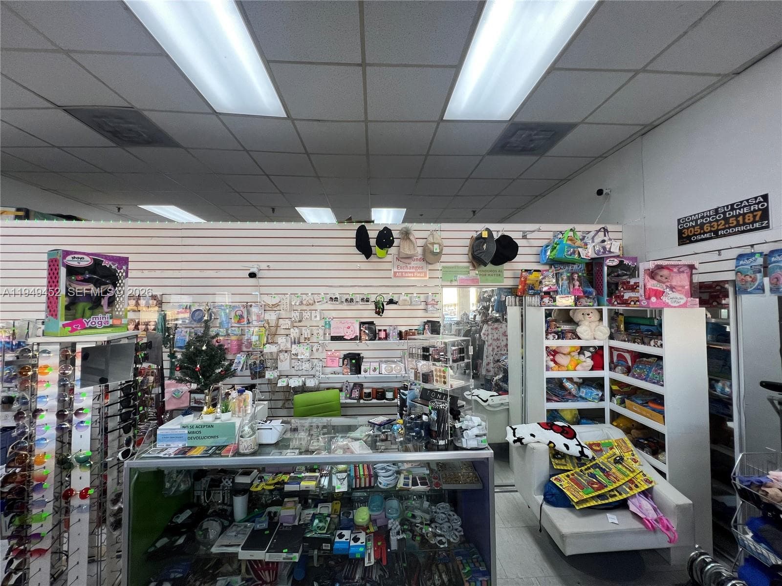 500 W 49th St, Hialeah, FL 33012 photo 5
