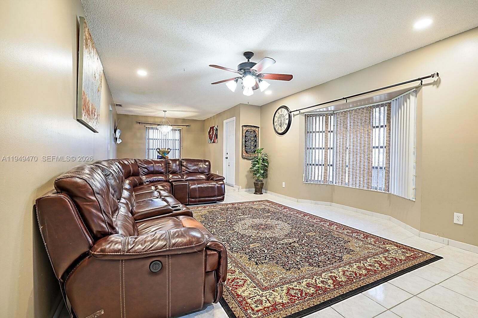 2210 NW 91st Ter, Pembroke Pines, FL 33024 photo 5