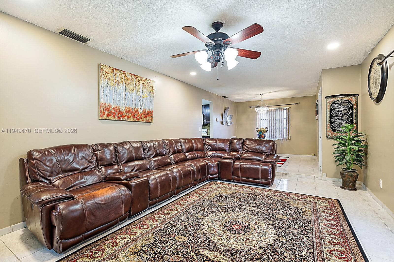 2210 NW 91st Ter, Pembroke Pines, FL 33024 photo 4
