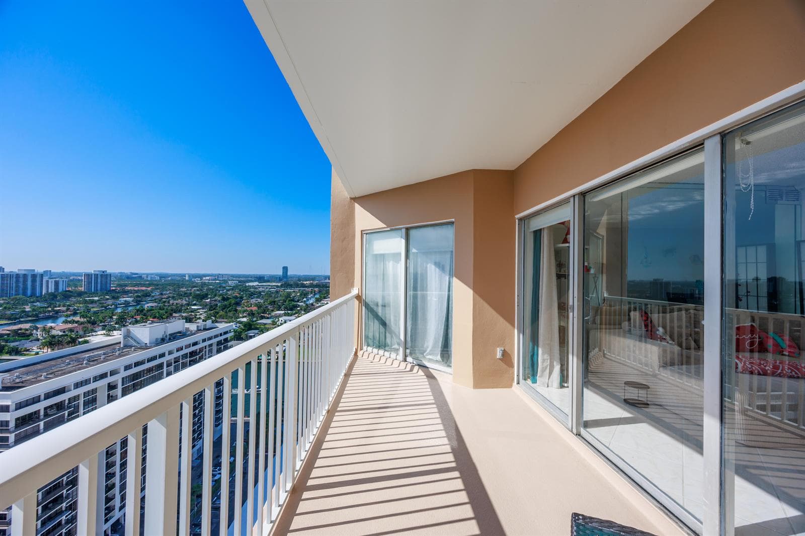1985 S Ocean Drive # Pha, Hallandale Beach, FL 33009 photo 3