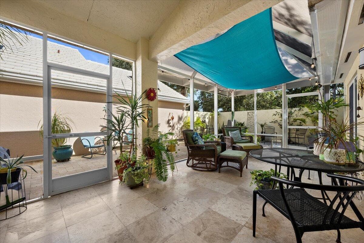 11 Dorchester Circle, Palm Beach Gardens, FL 33418 photo 3
