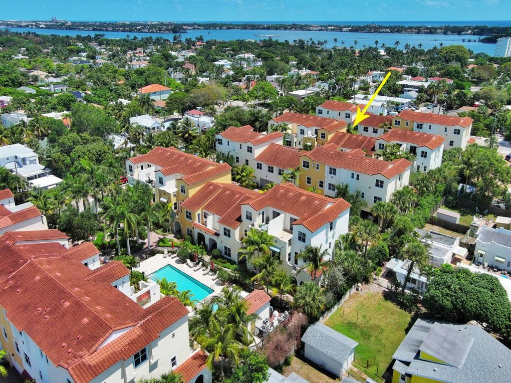 3673 Historic Lane, West Palm Beach, FL 33401 photo 2