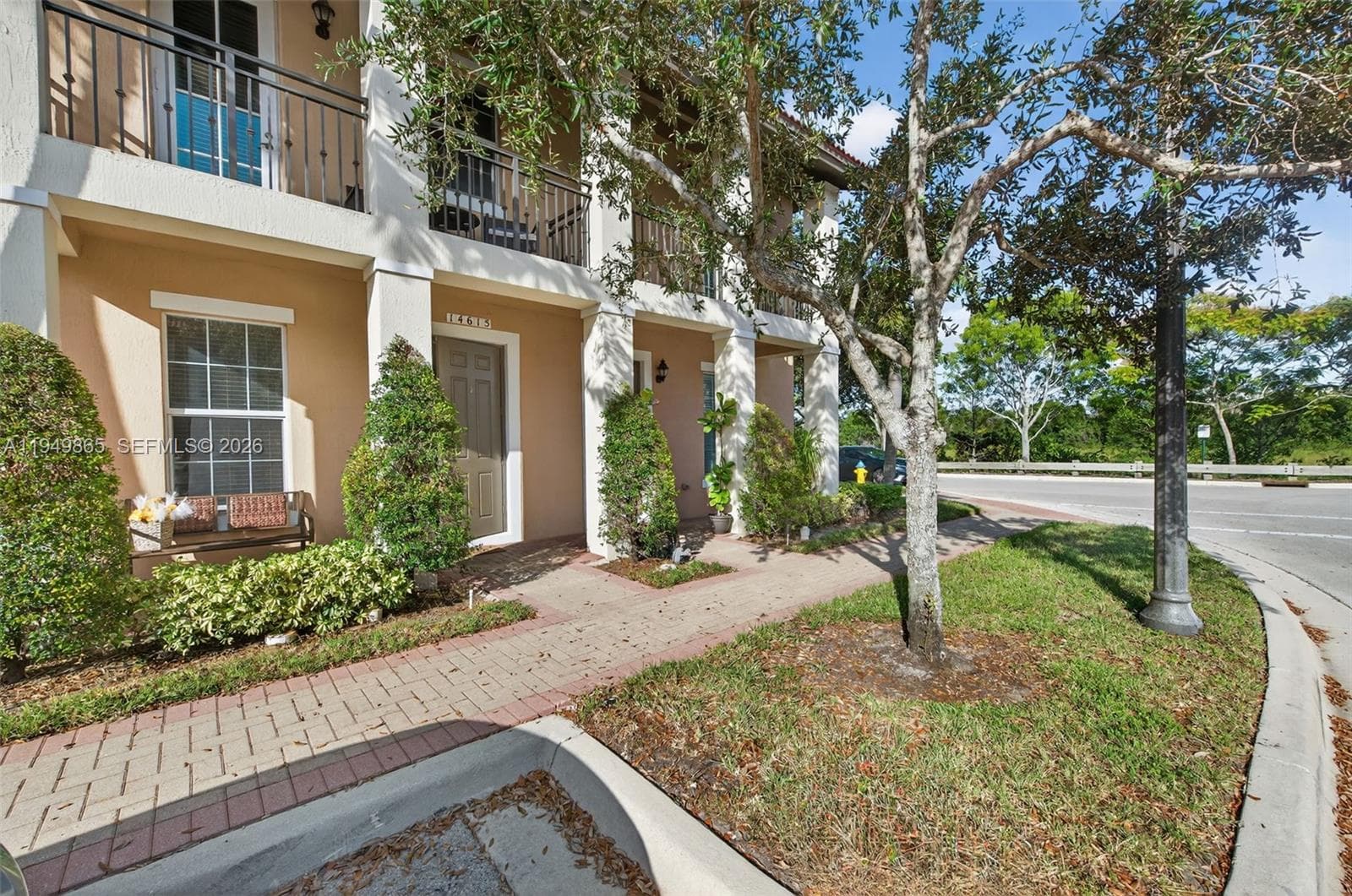 14615 SW 14th St # 14615, Pembroke Pines, FL 33027 photo 5