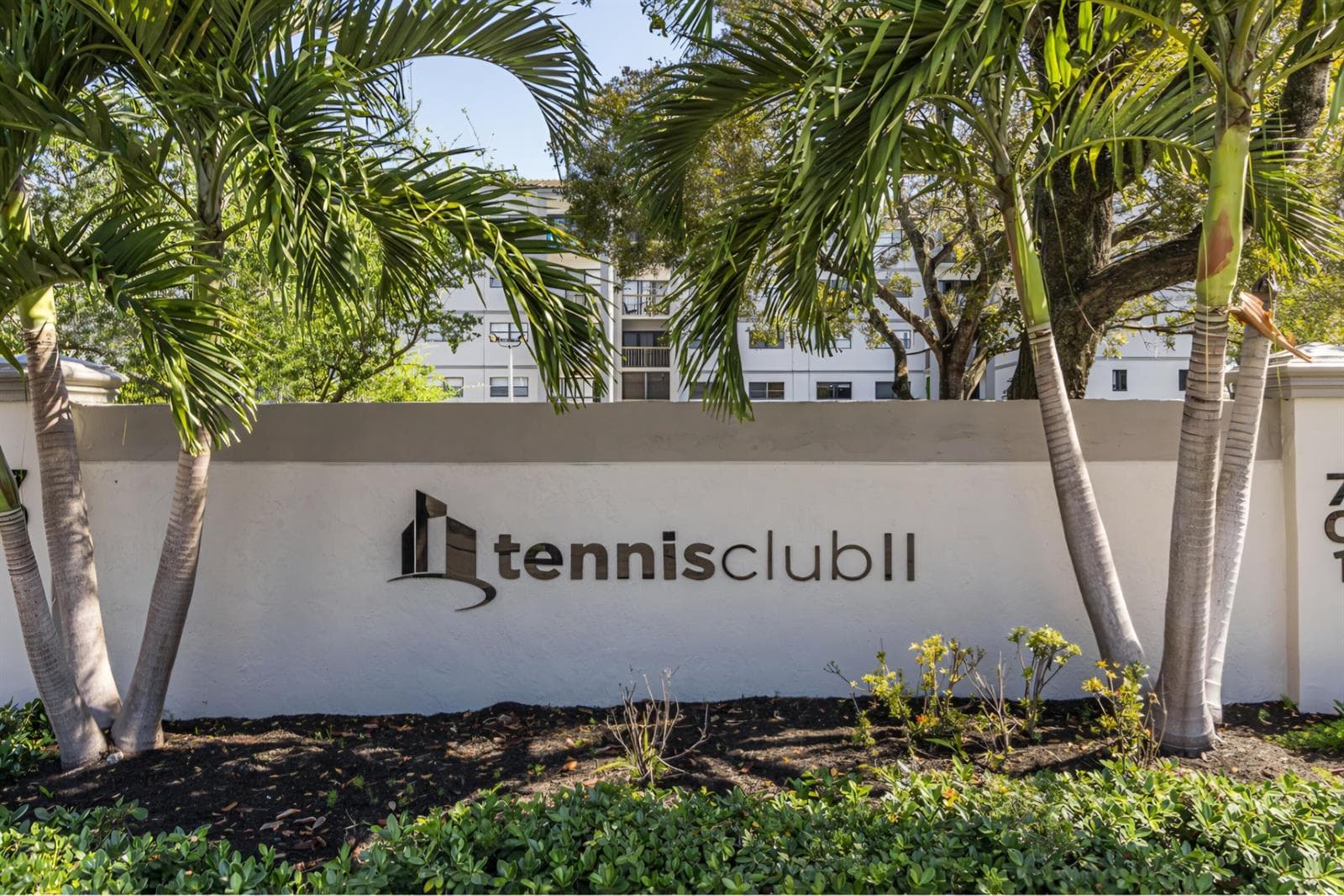 701 NW 19th Street # 401, Fort Lauderdale, FL 33311
