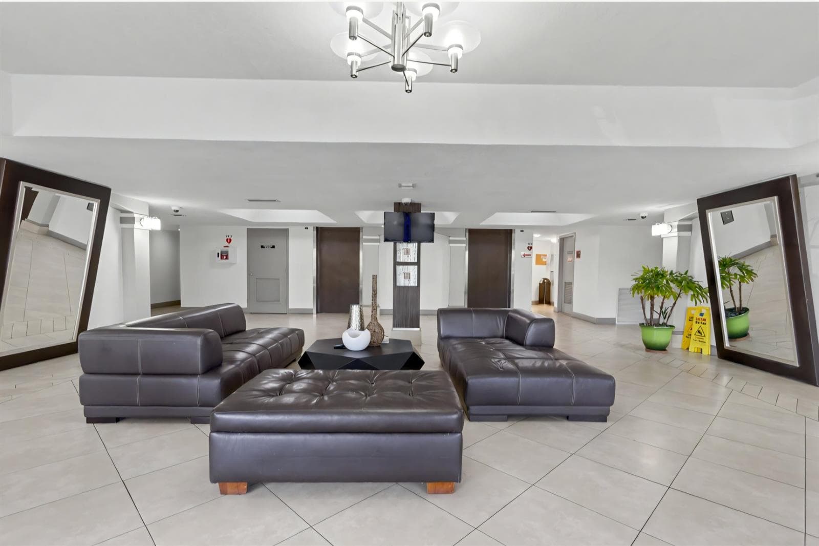 701 NW 19th Street # 401, Fort Lauderdale, FL 33311 photo 5