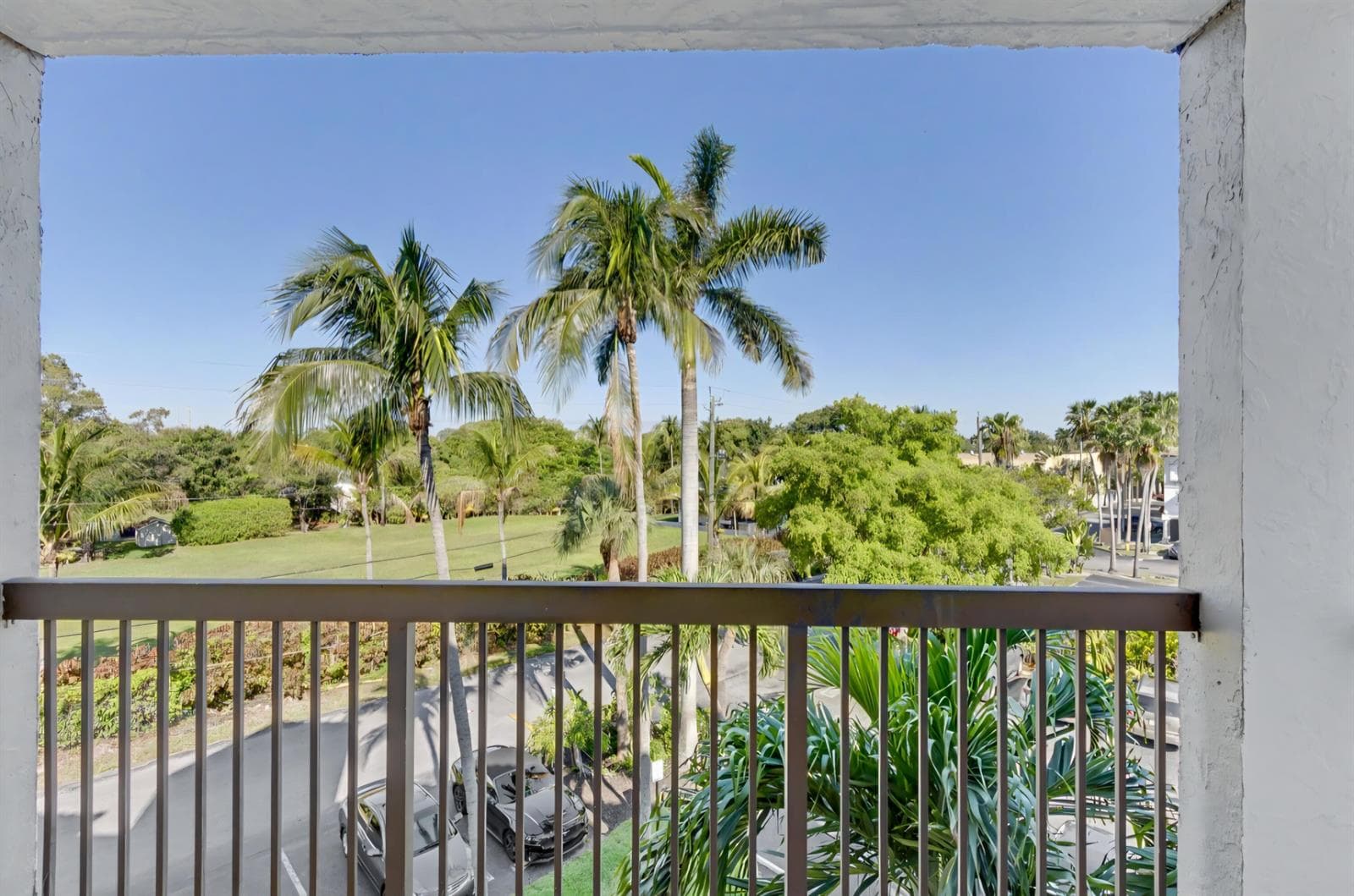 701 NW 19th Street # 401, Fort Lauderdale, FL 33311 photo 4