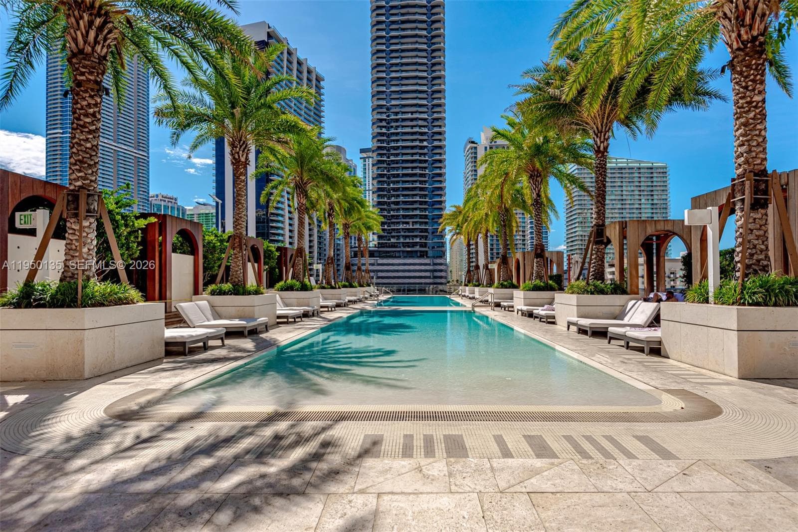 801 S Miami Ave # 3802, Miami, FL 33130 photo 2