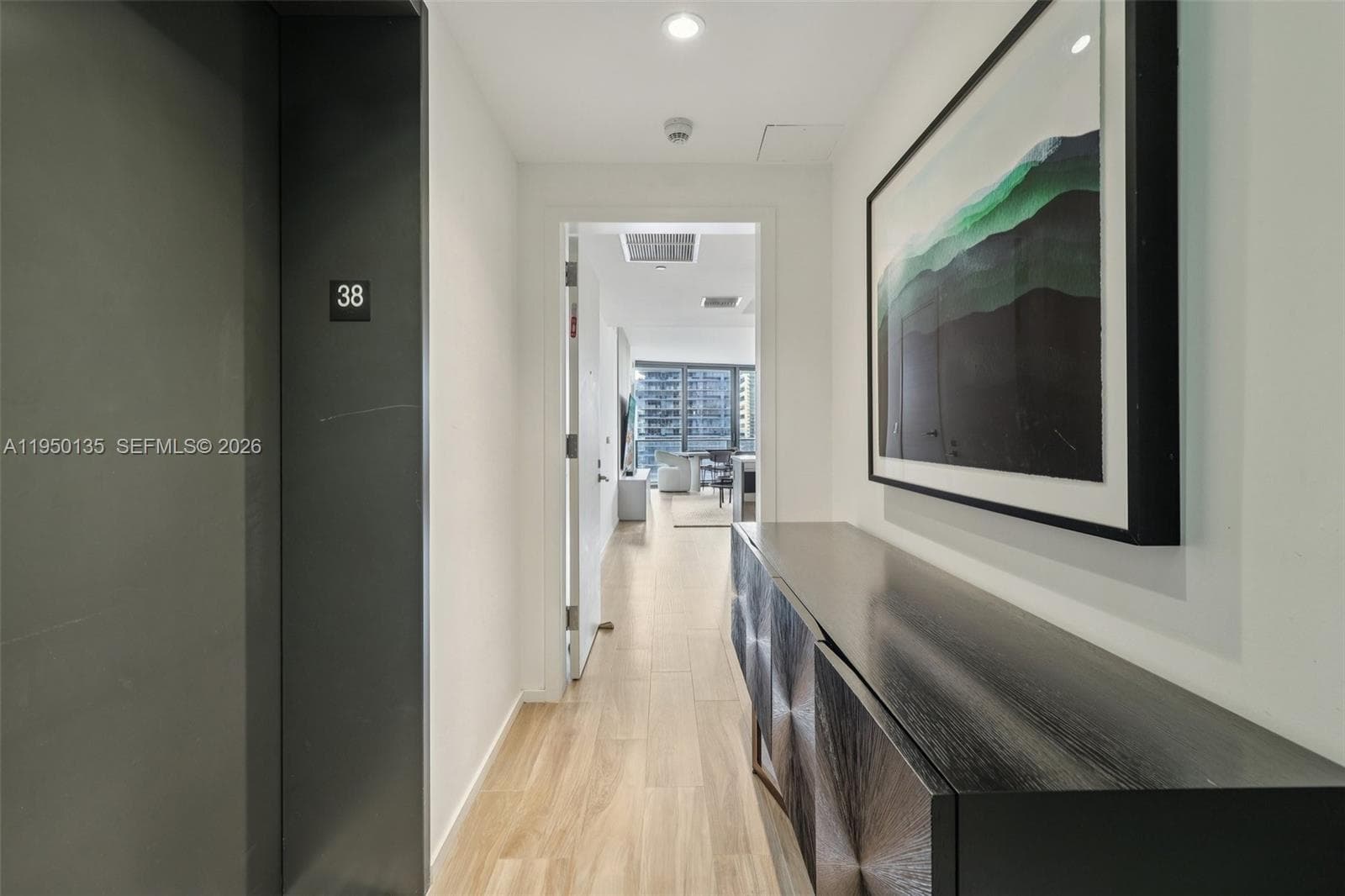 801 S Miami Ave # 3802, Miami, FL 33130 photo 3