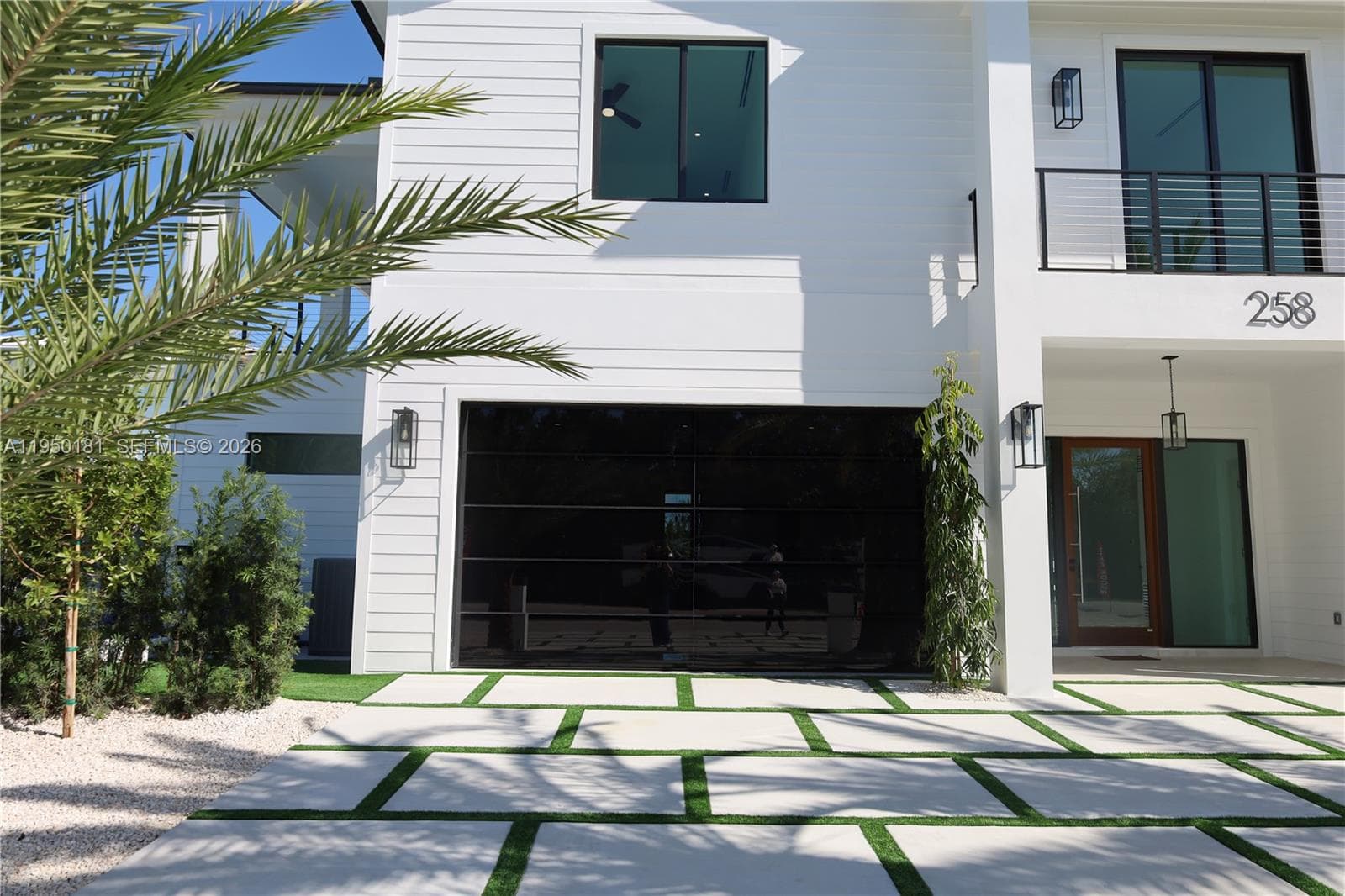 258 Caribbean Dr, Key Largo, FL 33037 photo 3