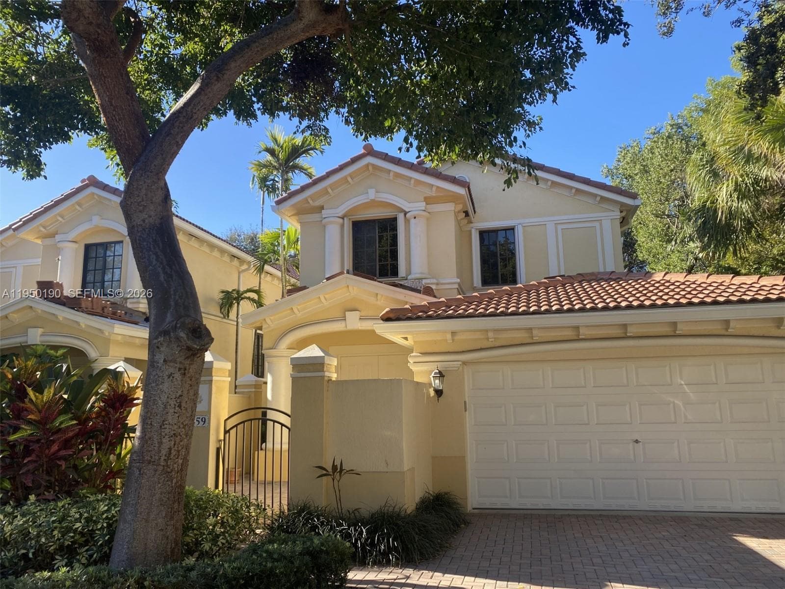 1659 Passion Vine Cir # 18-4, Weston, FL 33326 photo 2