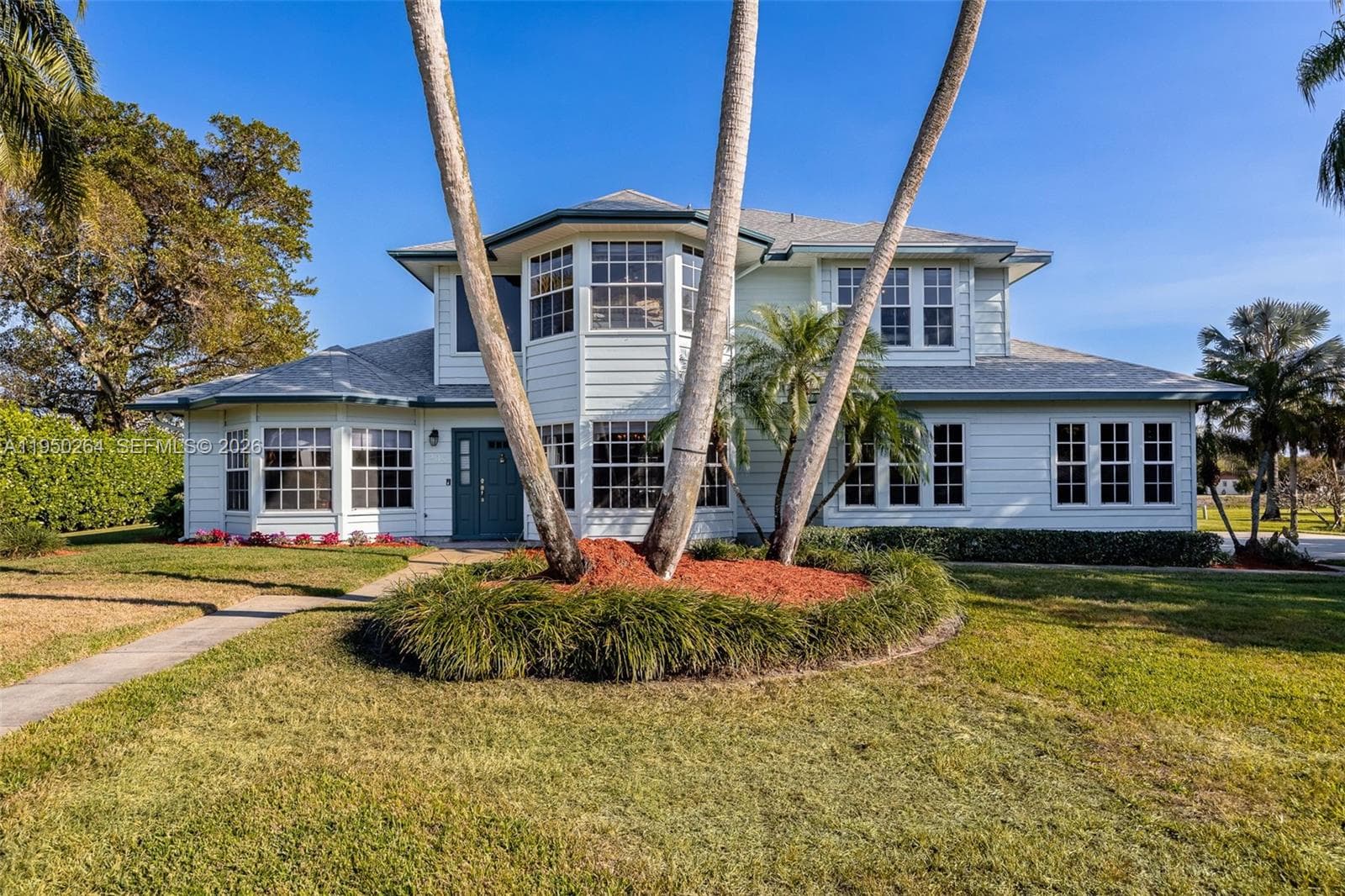 108 Ridgewood Ave, Clewiston, FL 33440 photo 4