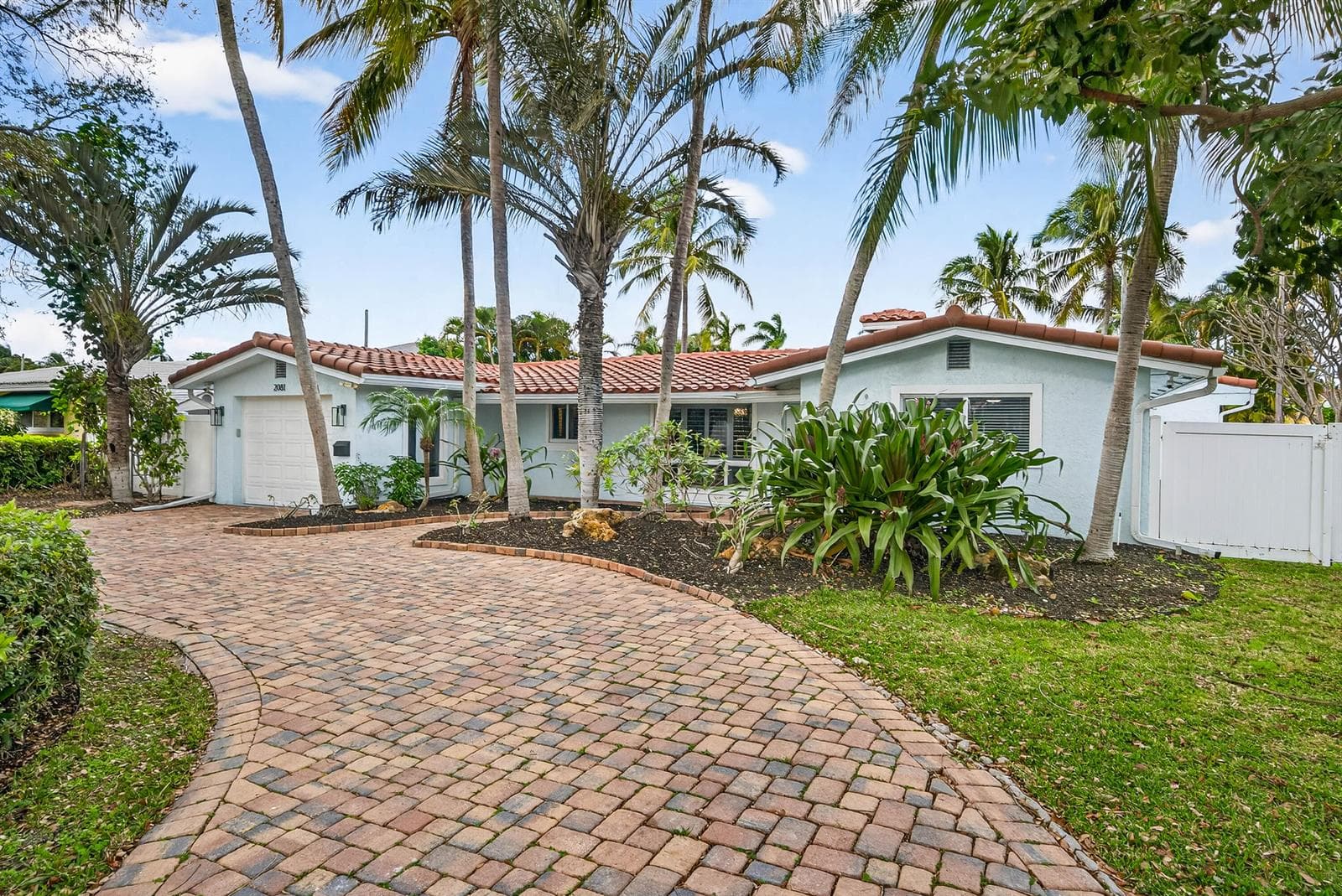 2081 NE 25th Street, Lighthouse Point, FL 33064 photo 3