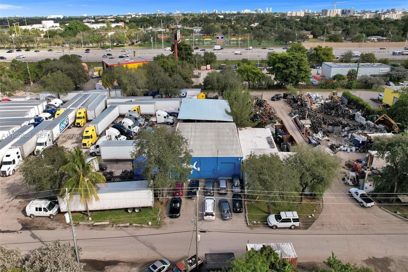850 NW 12th Ter, Pompano Beach, FL 33069 photo 2