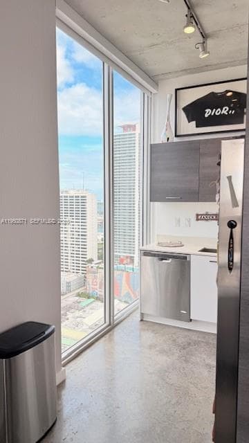 151 SE 1st St # 3010, Miami, FL 33131 photo 3