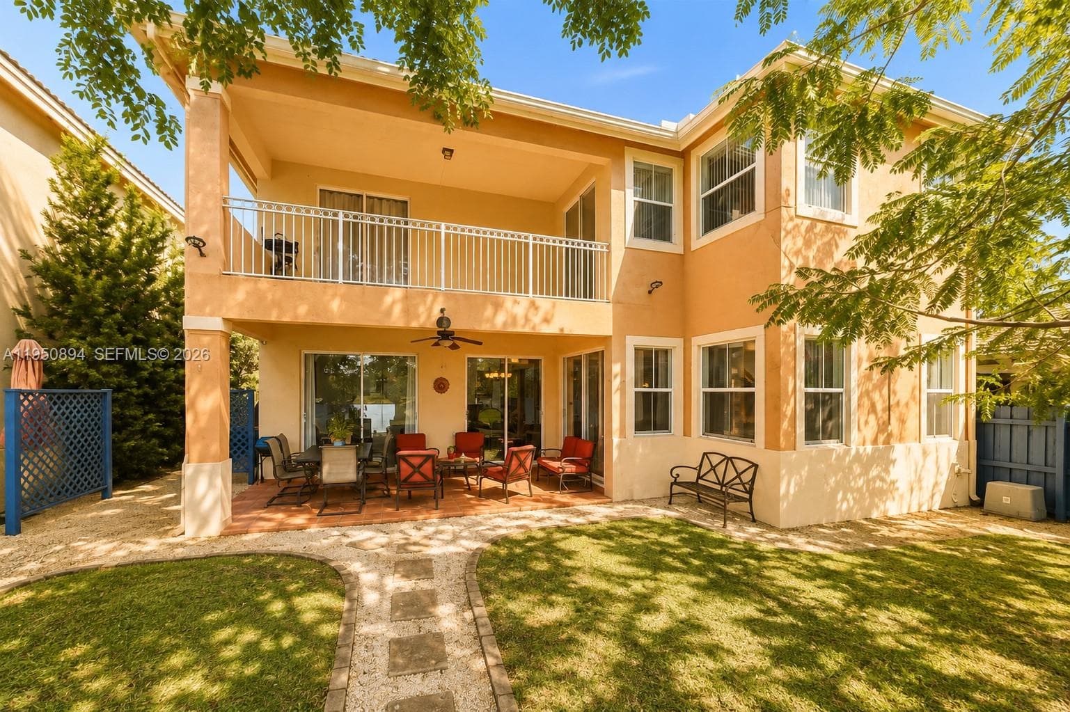 16062 SW 43rd Ter, Miami, FL 33185 photo 2