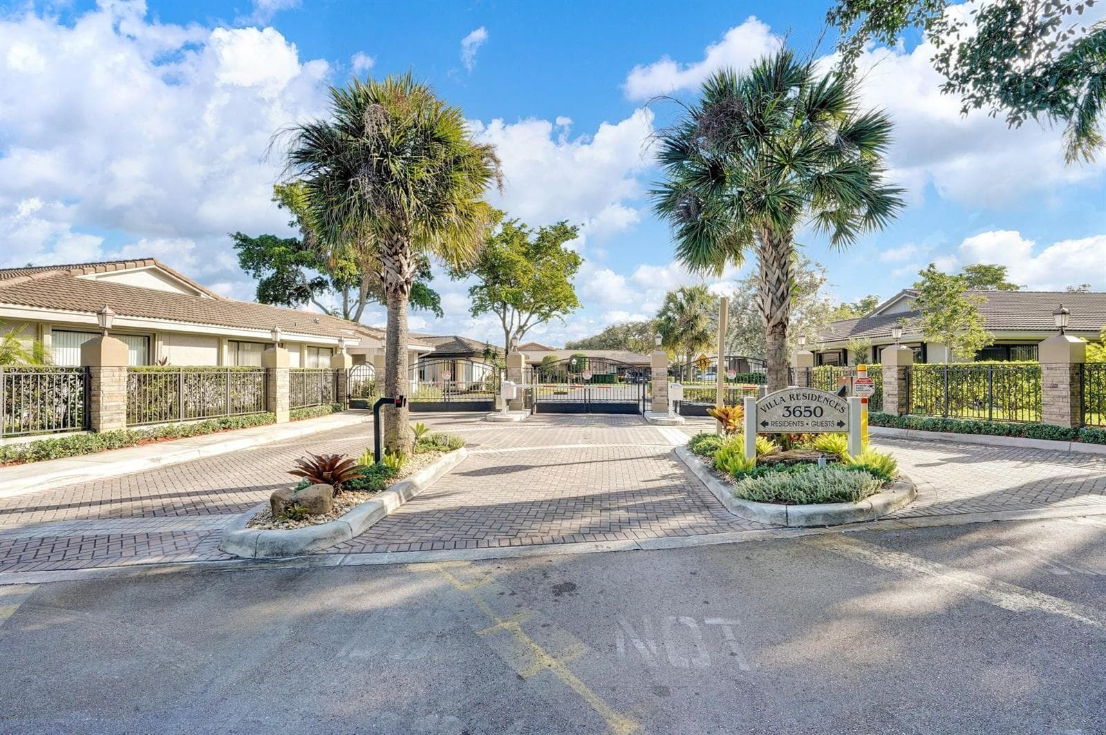 3650 N 36th Avenue # 51, Hollywood, FL 33021 photo 2