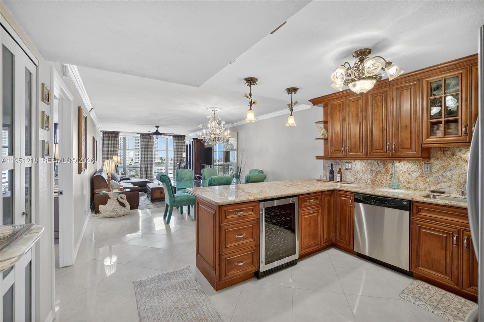 1000 Parkview Dr # 806, Hallandale Beach, FL 33009 photo 2