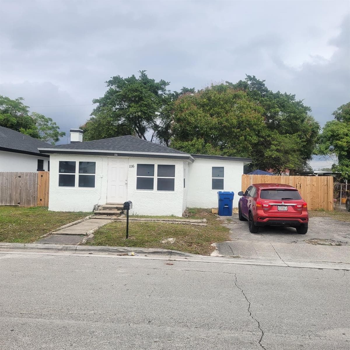1116 W 32nd Street, Riviera Beach, FL 33404 photo 2