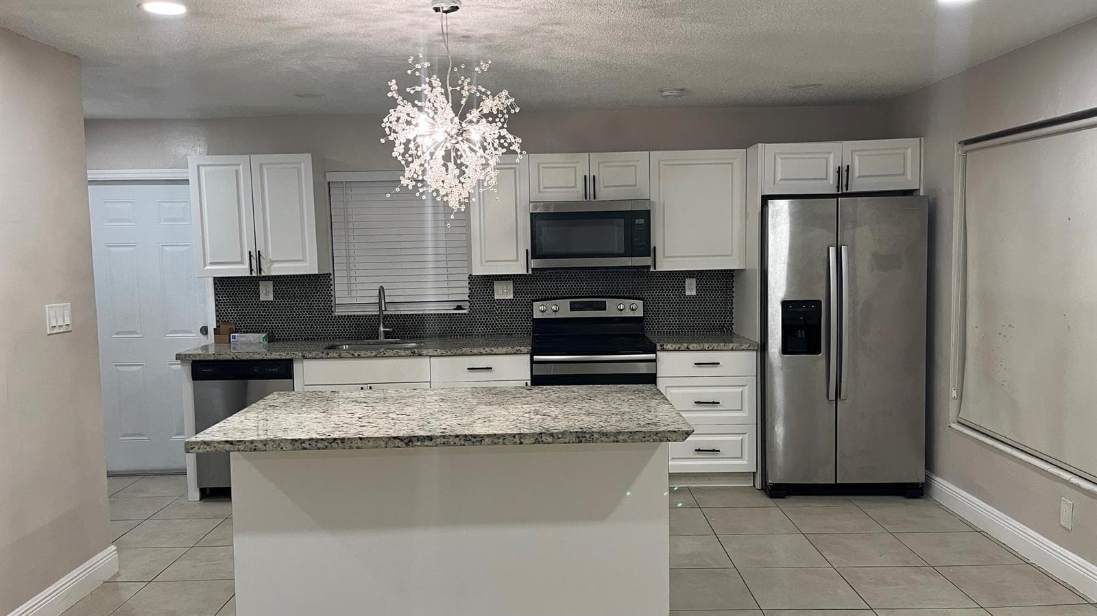 2001 NE 2nd Terrace, Pompano Beach, FL 33060 photo 4