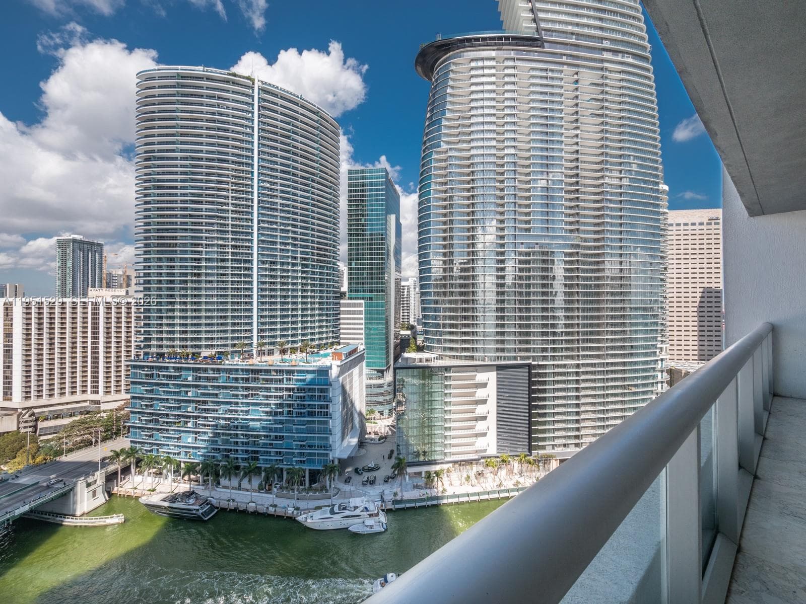 465 Brickell Ave # 2304, Miami, FL 33131