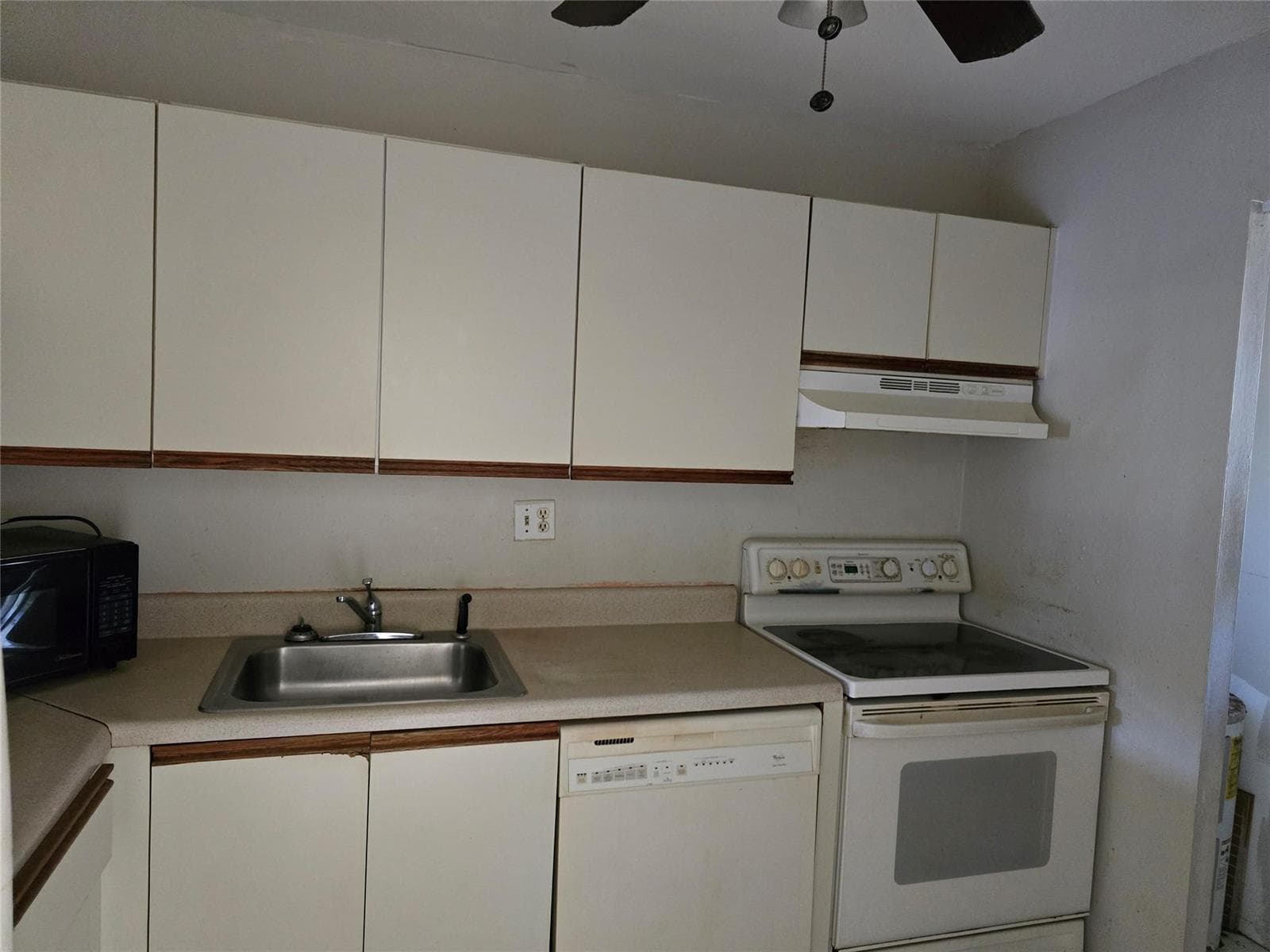 7925 Colony Circle # 205, Fort Lauderdale, FL 33321 photo 3