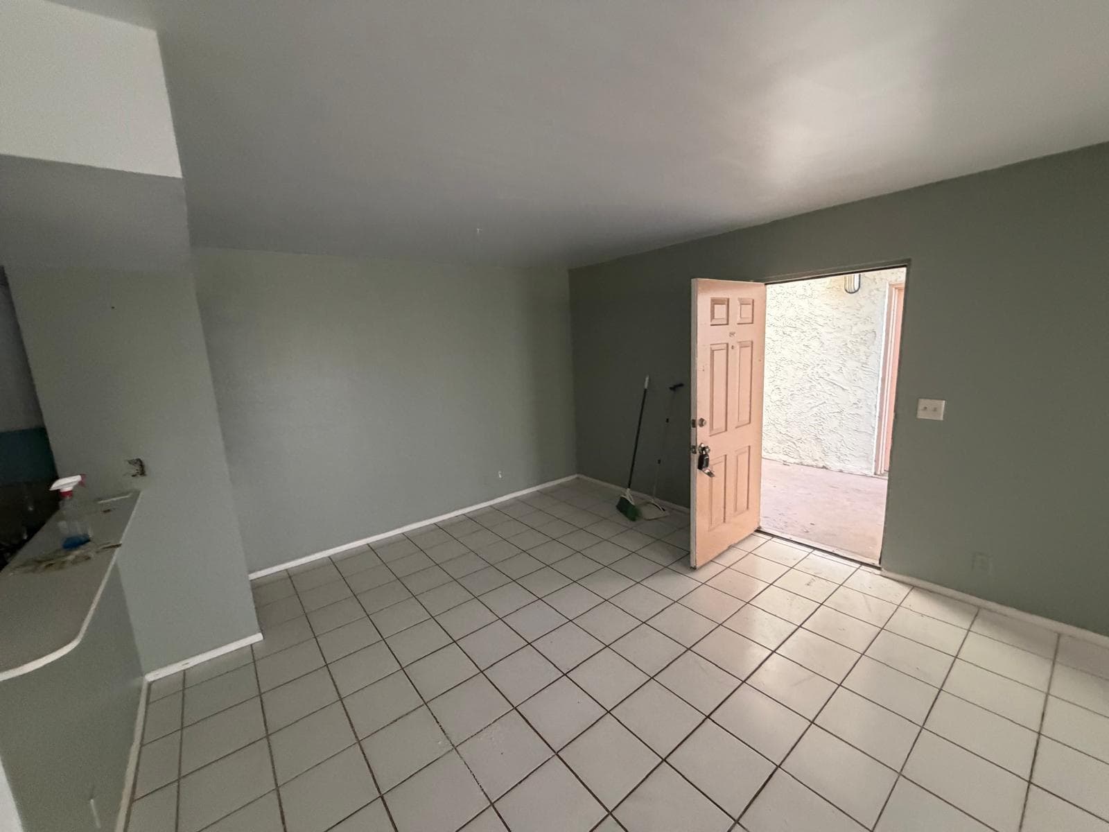 1531 SE Royal Green Circle # 107, Port St. Lucie, FL 34952 photo 2