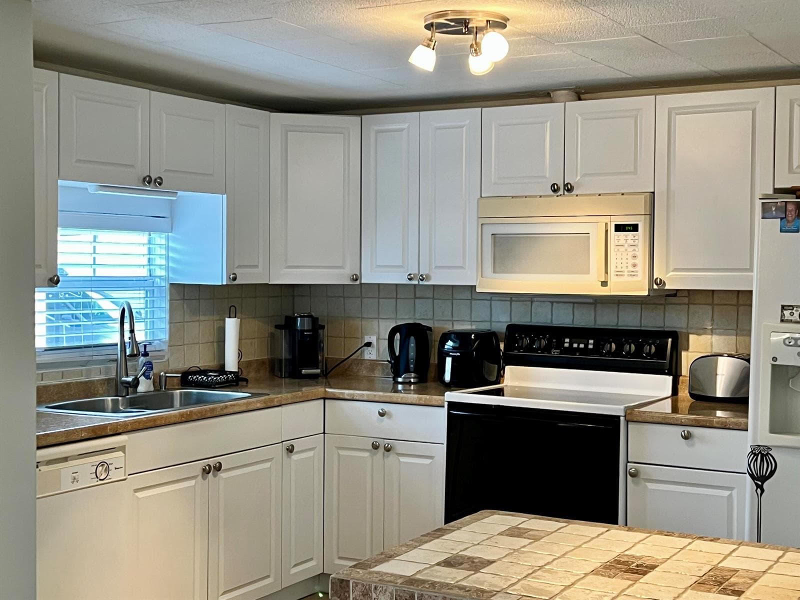 3325 South Street, Hollywood, FL 33021 photo 3