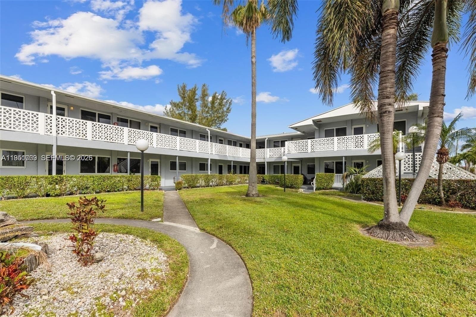 600 Layne Blvd # 130, Hallandale Beach, FL 33009