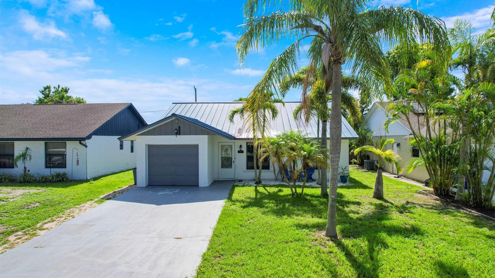5929 SE Collins Avenue, Stuart, FL 34997 photo 2