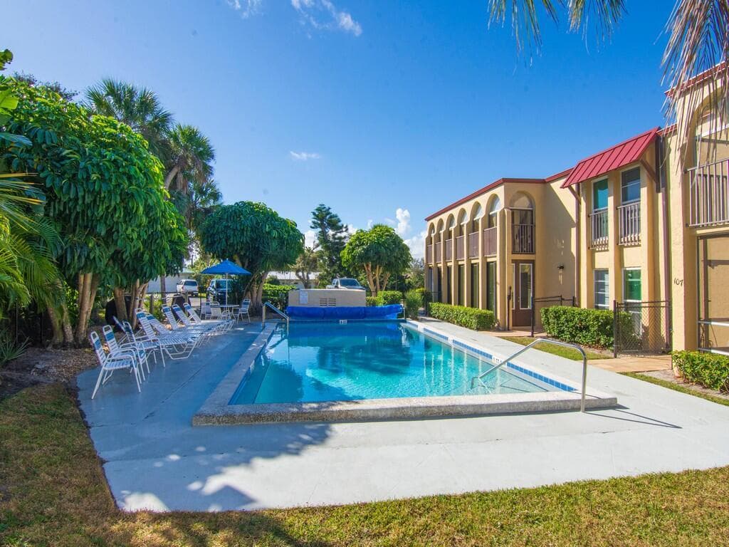 4150 Highway A1A # 101, Vero Beach, FL 32963 photo 2