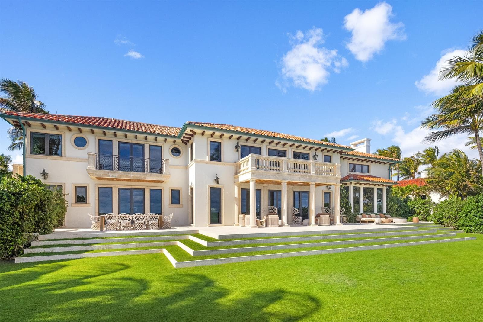 680 S Ocean Boulevard, Palm Beach, FL 33480 photo 2