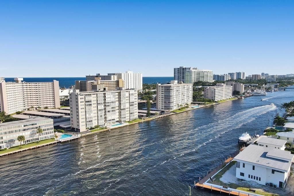 303 N Riverside Drive # PH-4, Pompano Beach, FL 33062 photo 3