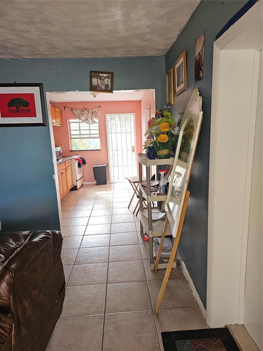 2510 NW 6 Street, Pompano Beach, FL 33069 photo 3