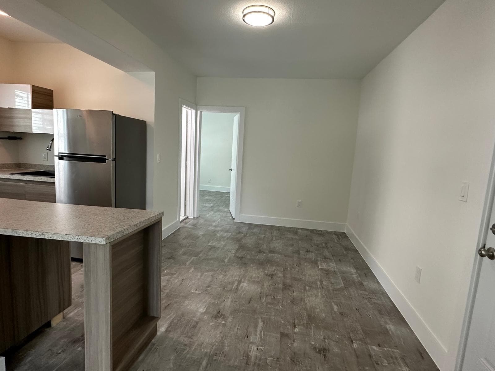 130 Antiquera Avenue, Coral Gables, FL 33134 photo 2