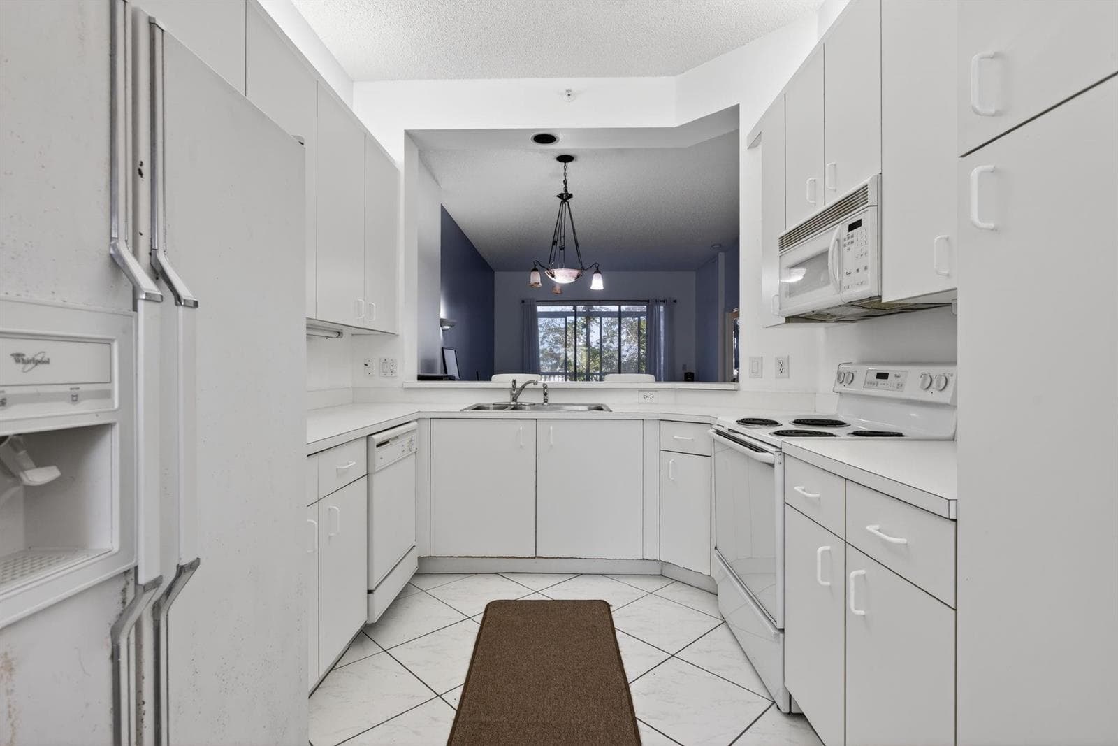 9575 Weldon Circle # Apt C413, Tamarac, FL 33321 photo 3