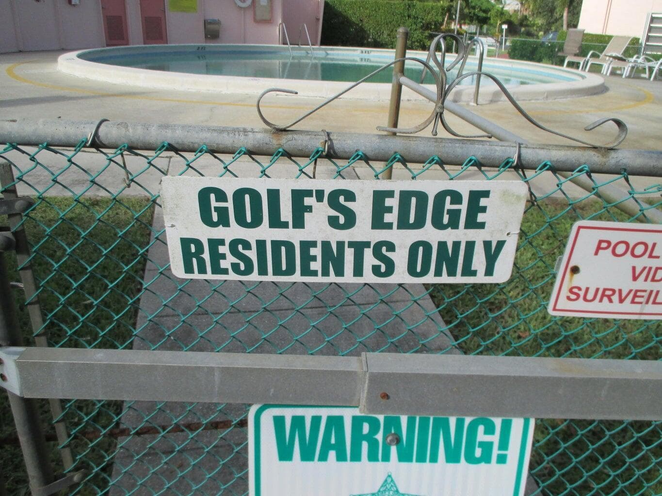 19 Golfs Edge F, West Palm Beach, FL 33417 photo 3