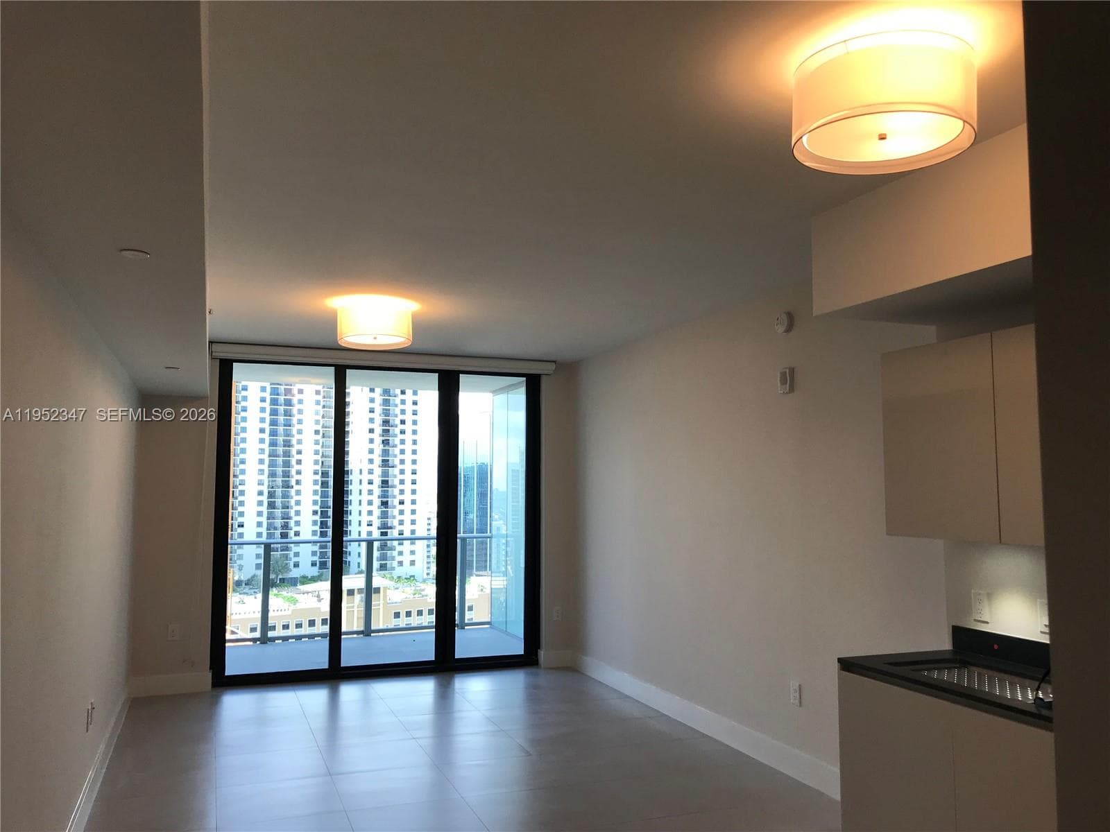 1010 BRICKELL AVE # 2110, Miami, FL 33131 photo 2