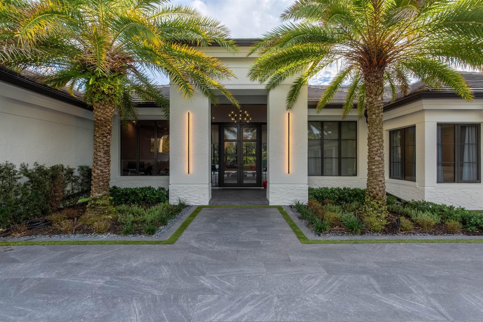 1768 Breakers West Boulevard W, West Palm Beach, FL 33411 photo 3