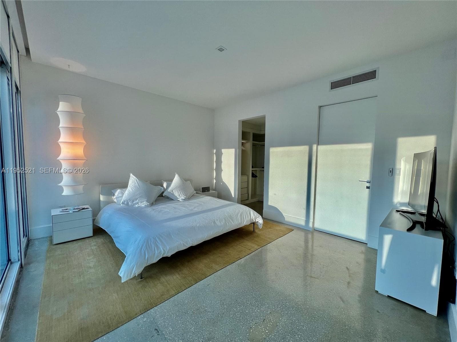 50 S Pointe Dr # LOFT5, Miami Beach, FL 33139 photo 5