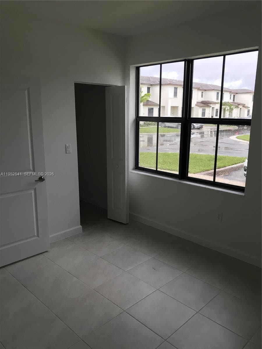 12989 SW 233rd Ter # 12989, Miami, FL 33032 photo 3