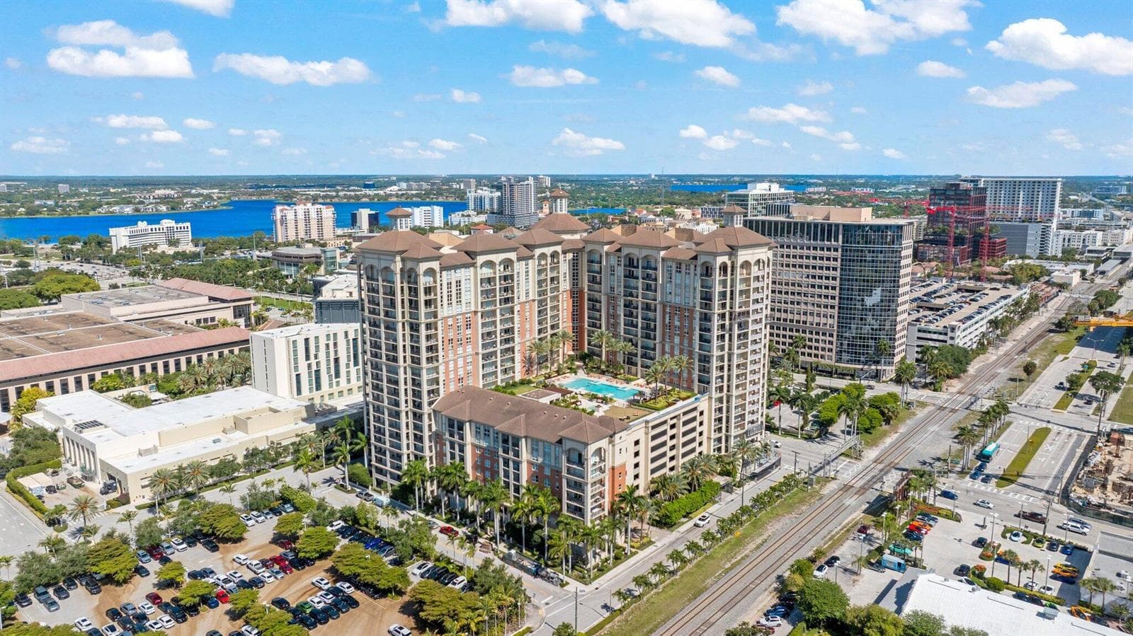 550 Okeechobee Boulevard # Lph-06, West Palm Beach, FL 33401 photo 2