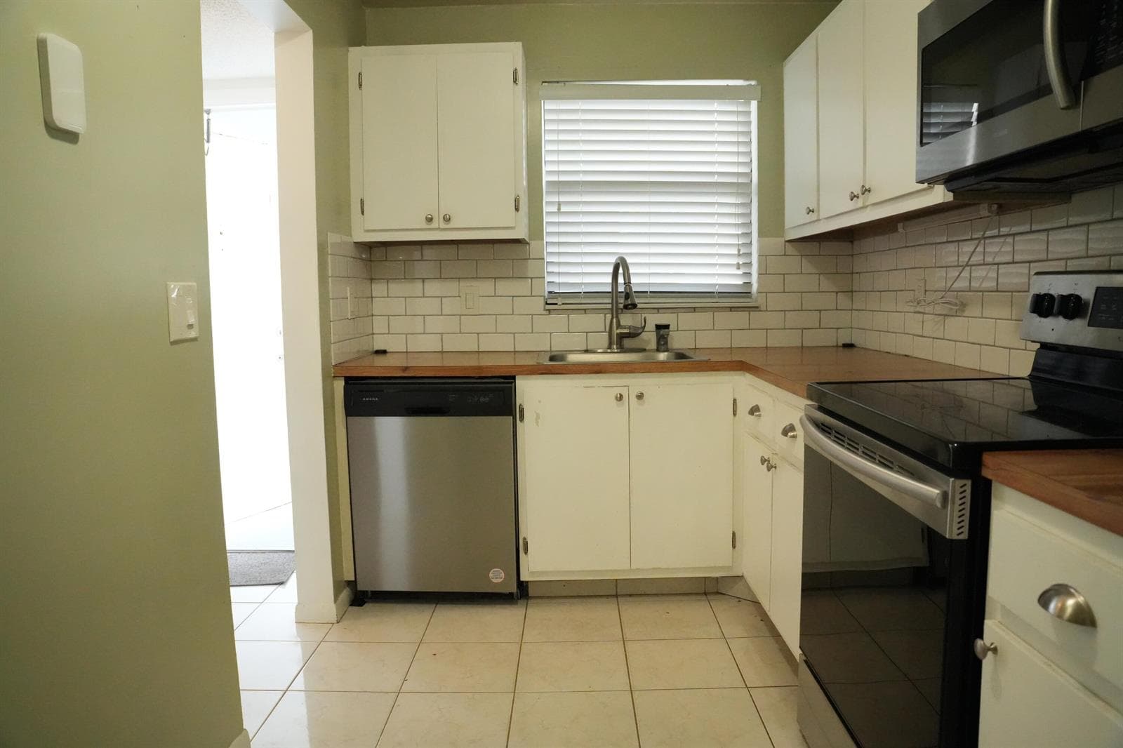 4640 SW Lucerne Lakes Boulevard W # 508, Lake Worth, FL 33467 photo 3