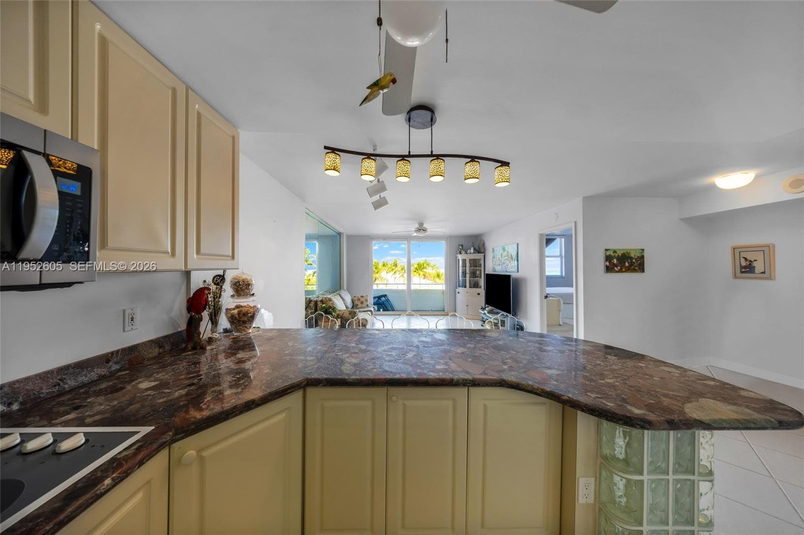 465 Ocean Dr # 419, Miami Beach, FL 33139 photo 5
